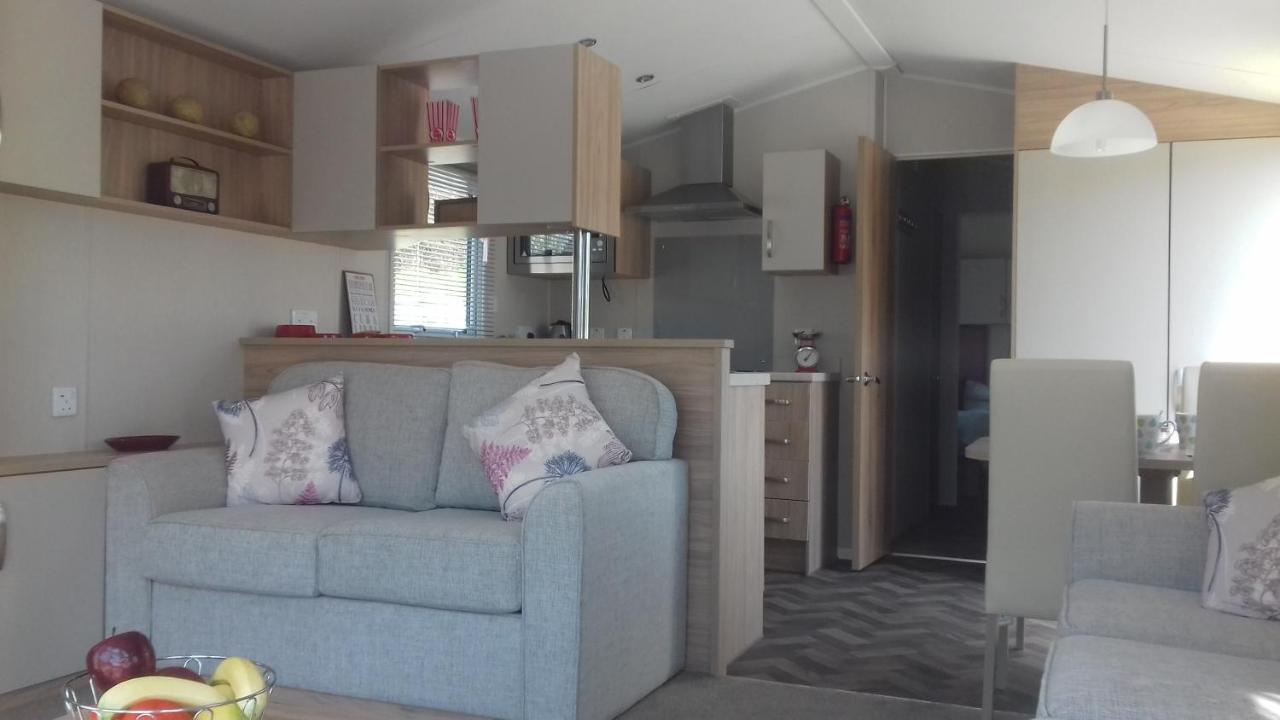 Porth Retreat At Newquay Bay Resort Esterno foto